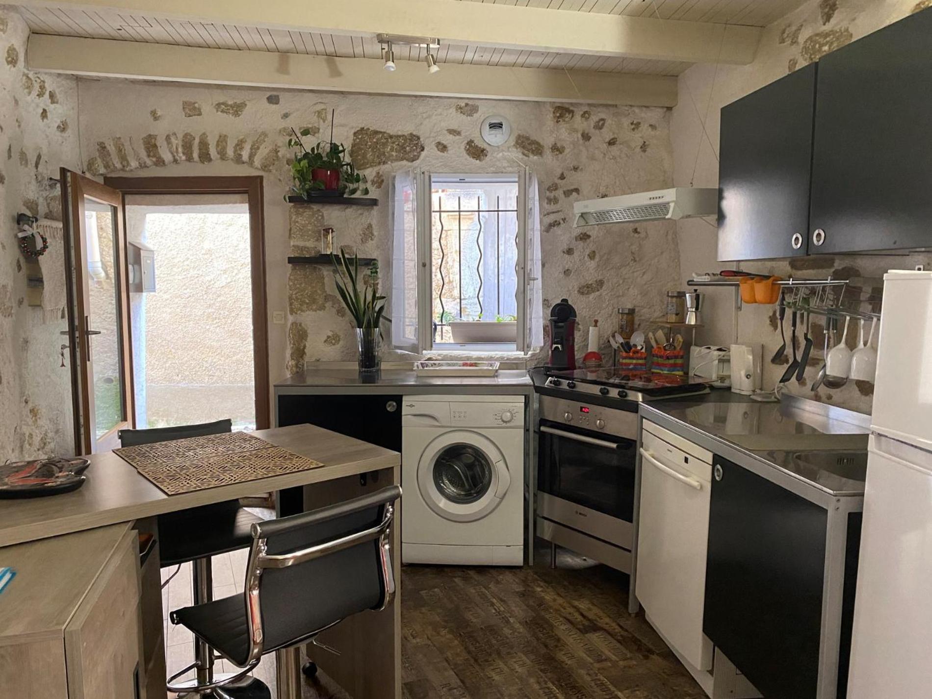 Saint-Genies-de-Fontedit Maison De Village Atypique מראה חיצוני תמונה